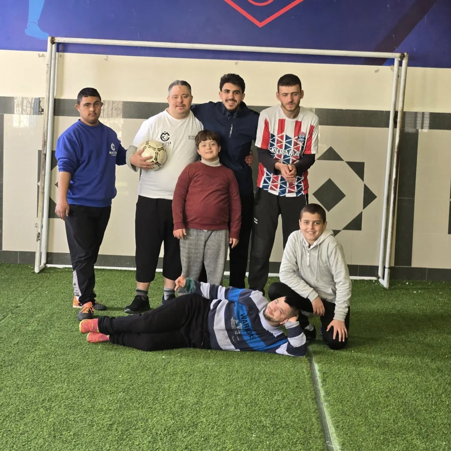 برنامج همم يتواصل بتدريب أسبوعي 