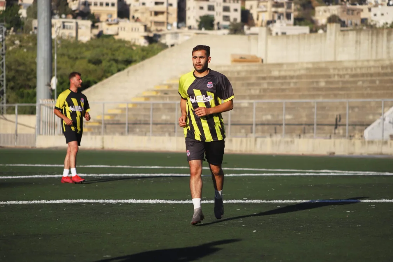 صور من تدريبات الكرامة الأول استعدادًا للدوري 